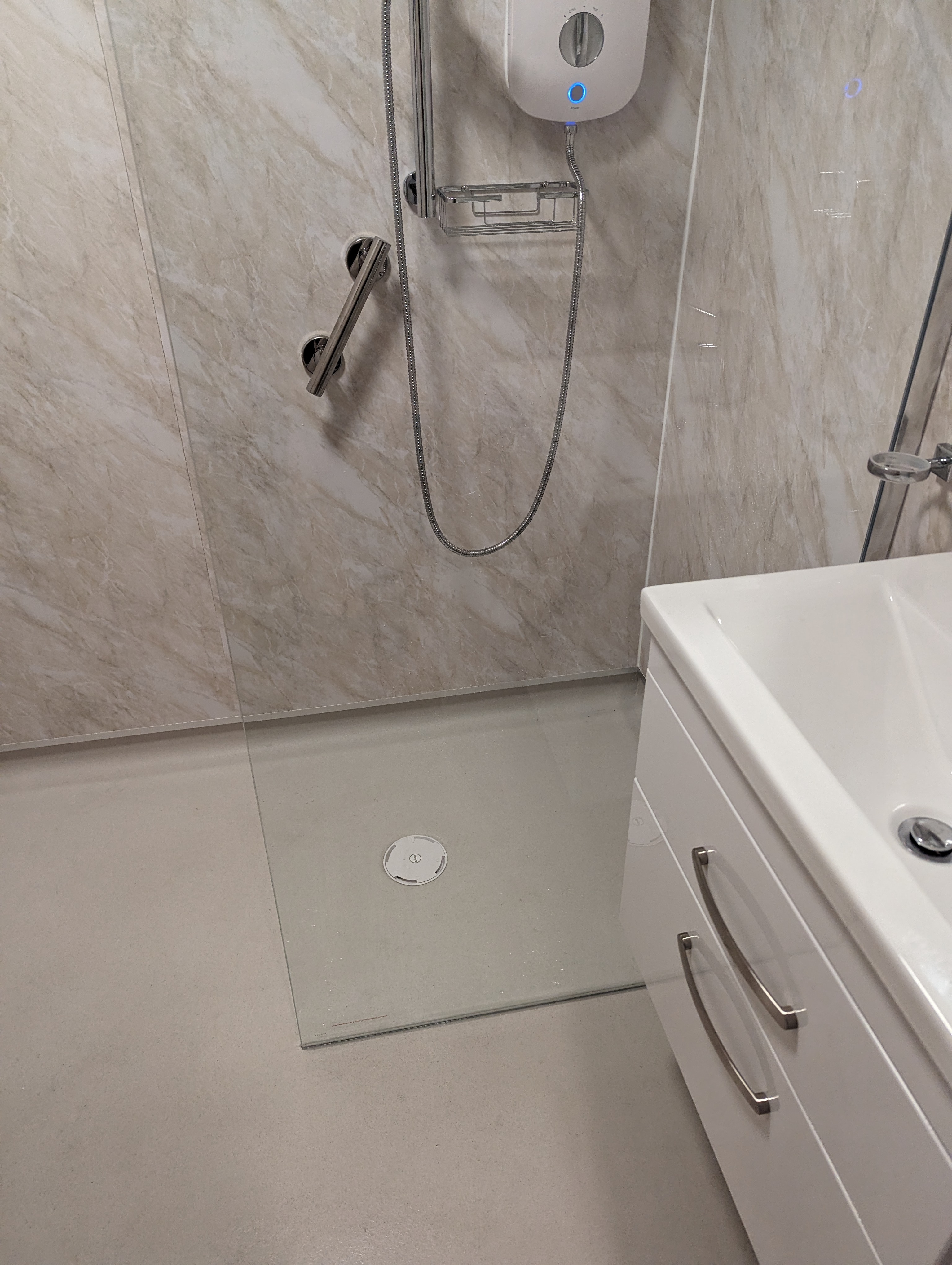 Bathroom installation 609 by Bathroom Adaptations