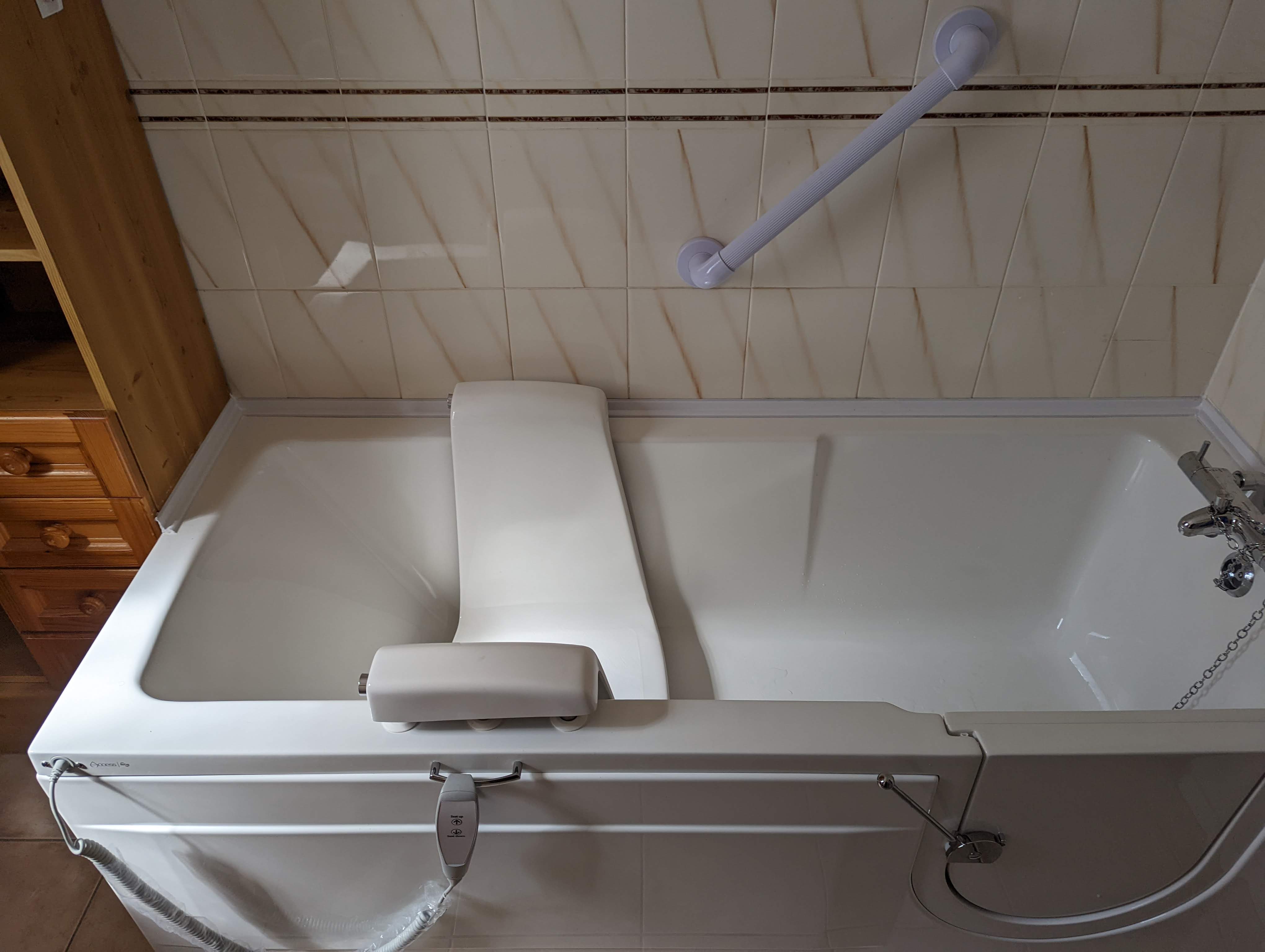 Bathroom installation 317 by Bathroom Adaptations
