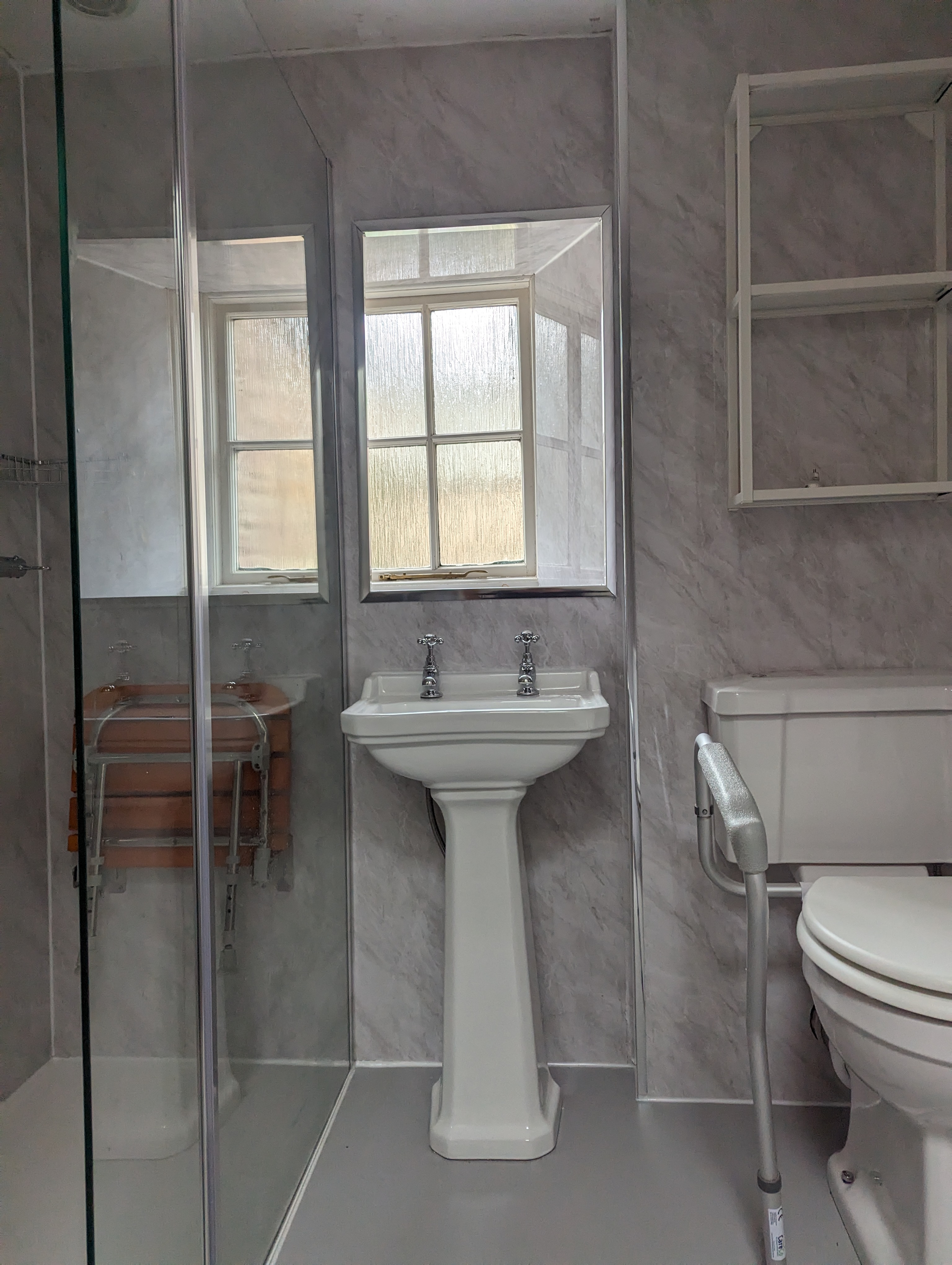 Bathroom installation 578 by Bathroom Adaptations