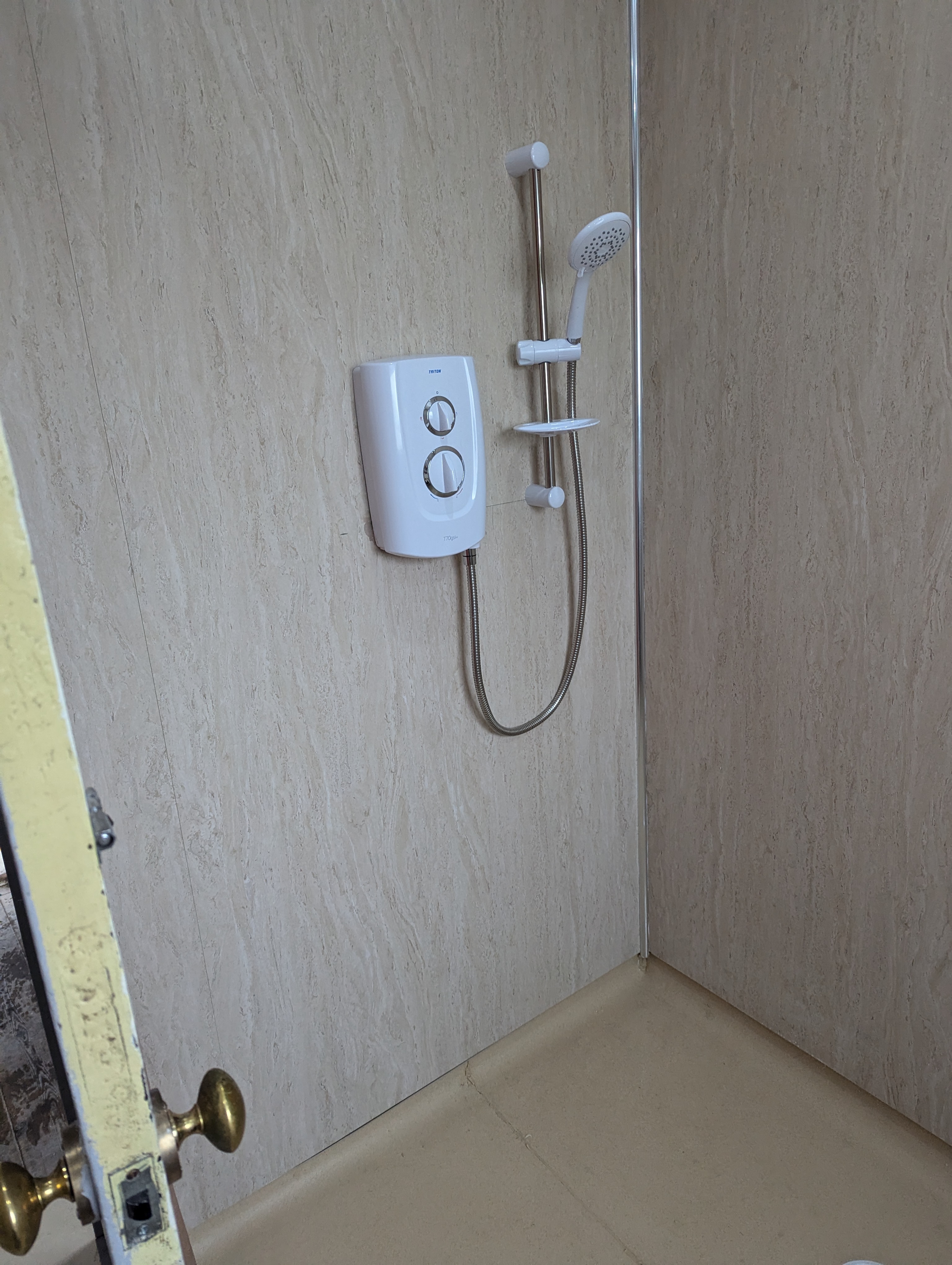 Bathroom installation 729 by Bathroom Adaptations