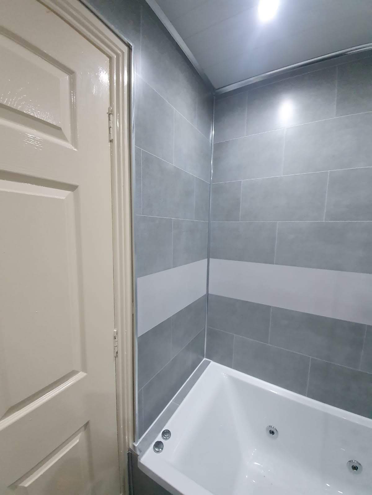 Bathroom installation 216 by Bathroom Adaptations