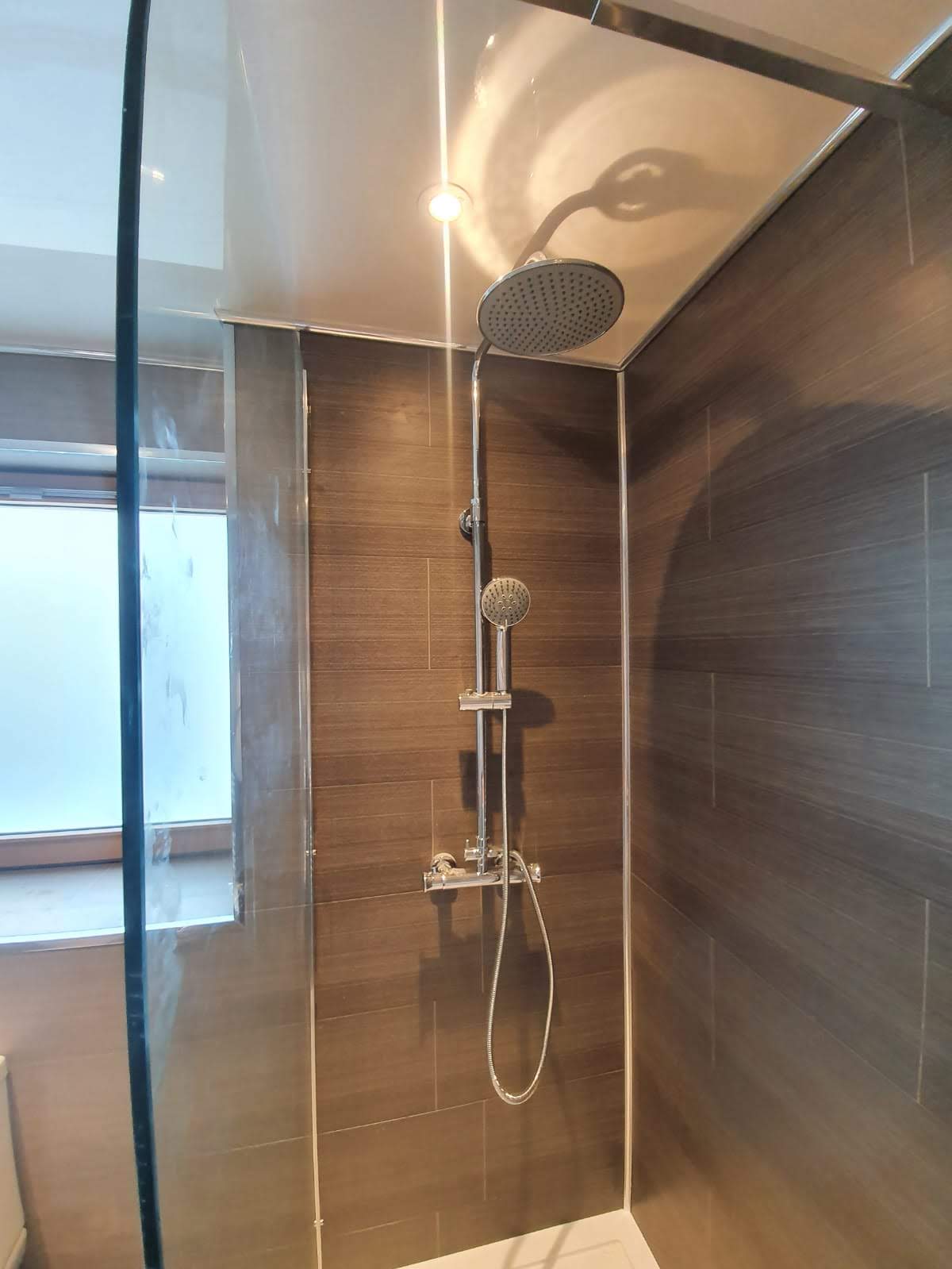 Bathroom installation 695 by Bathroom Adaptations