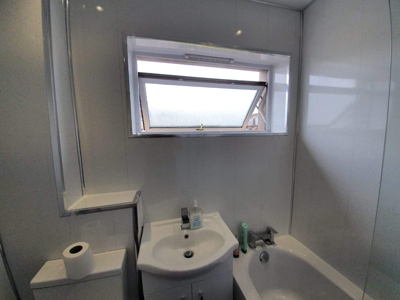 Bathroom installation 526 by Bathroom Adaptations