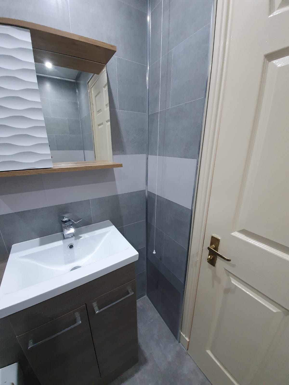 Bathroom installation 230 by Bathroom Adaptations