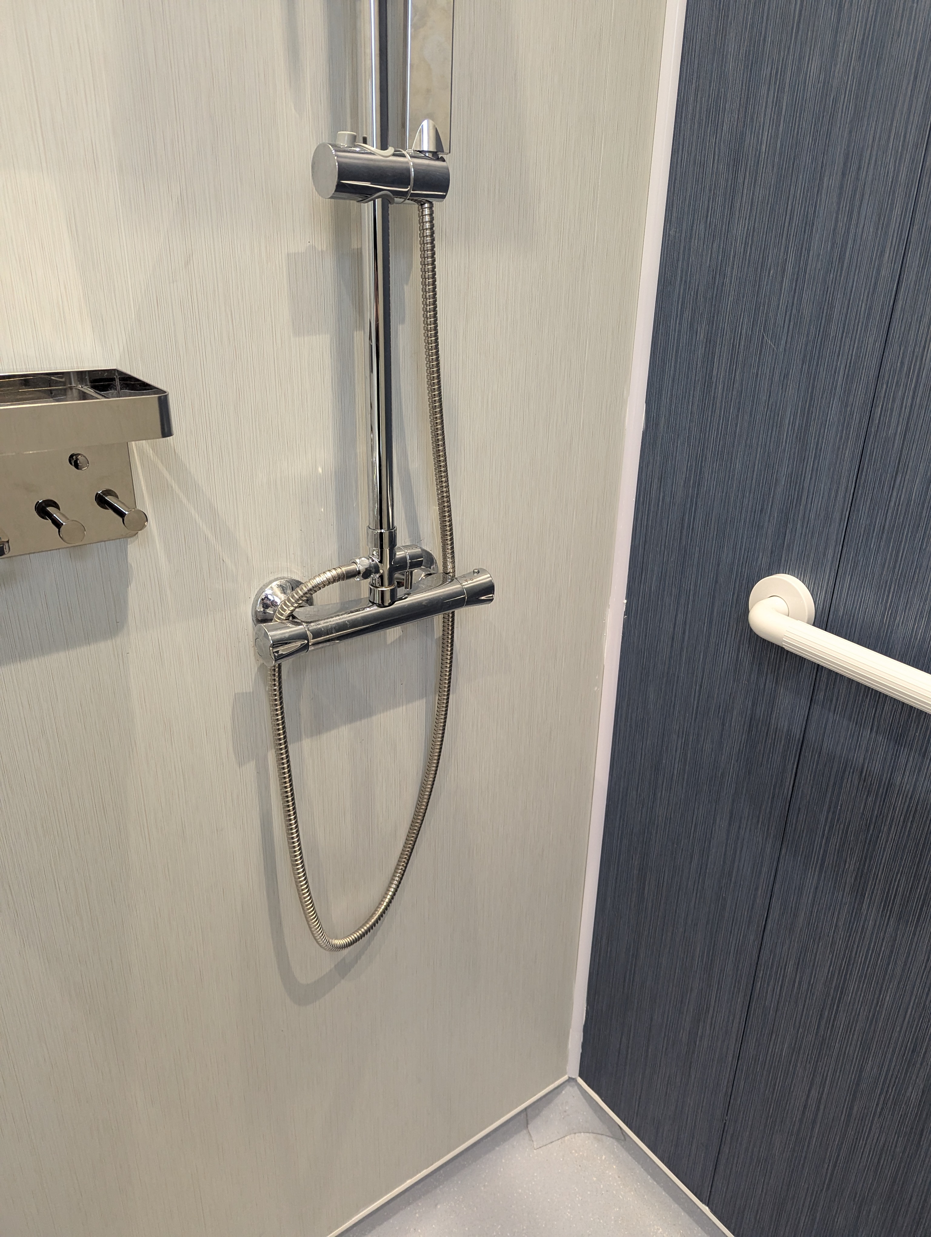 Bathroom installation 629 by Bathroom Adaptations
