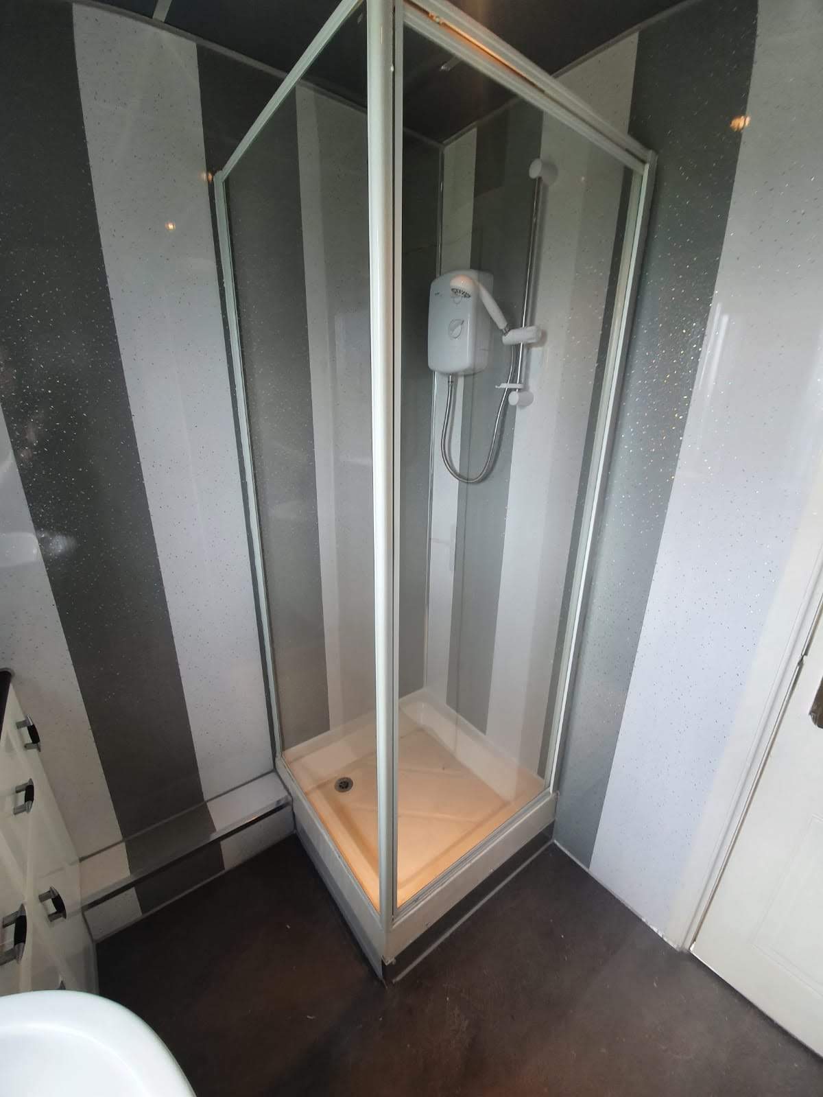 Bathroom installation 690 by Bathroom Adaptations