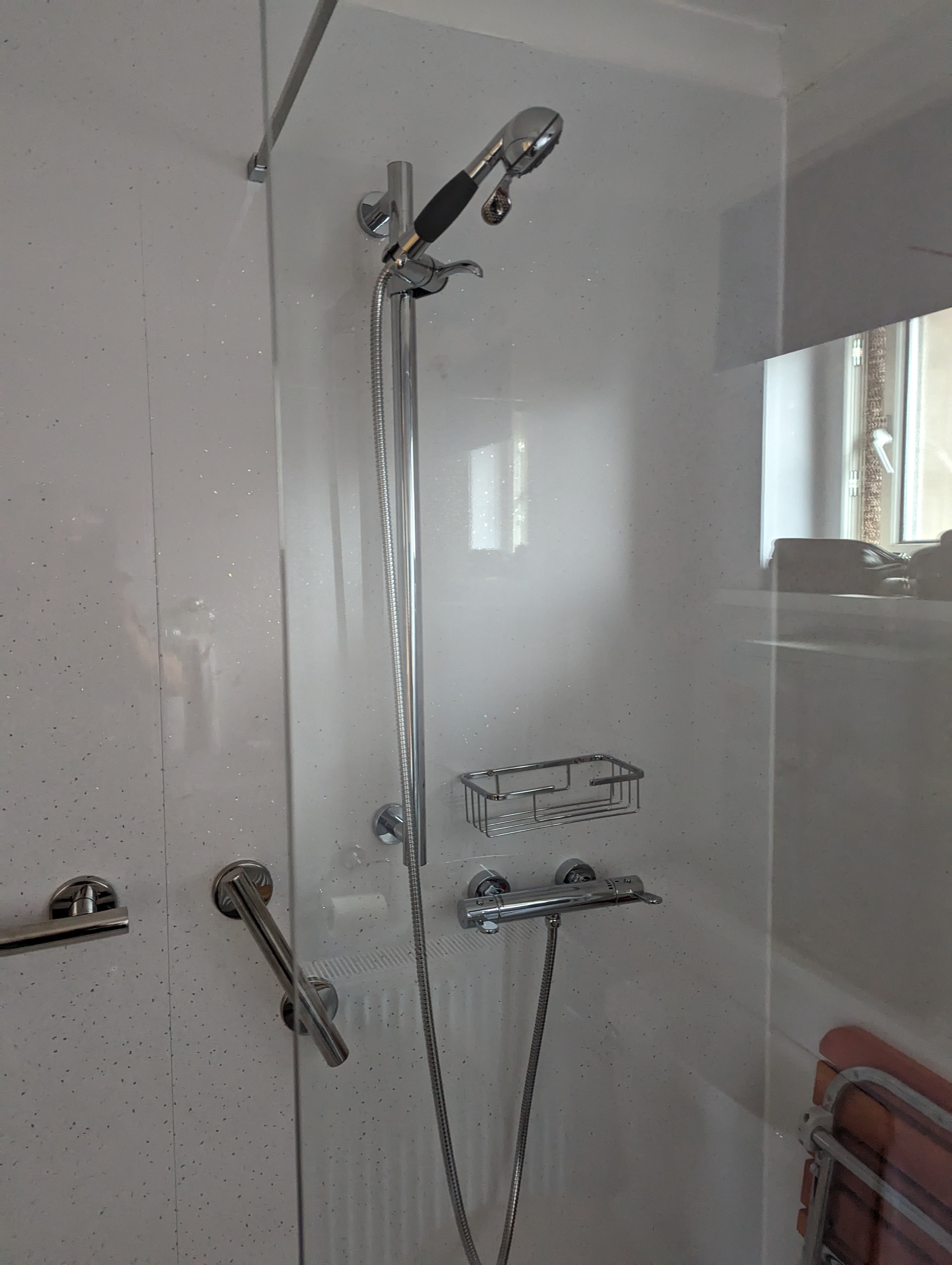 Bathroom installation 561 by Bathroom Adaptations