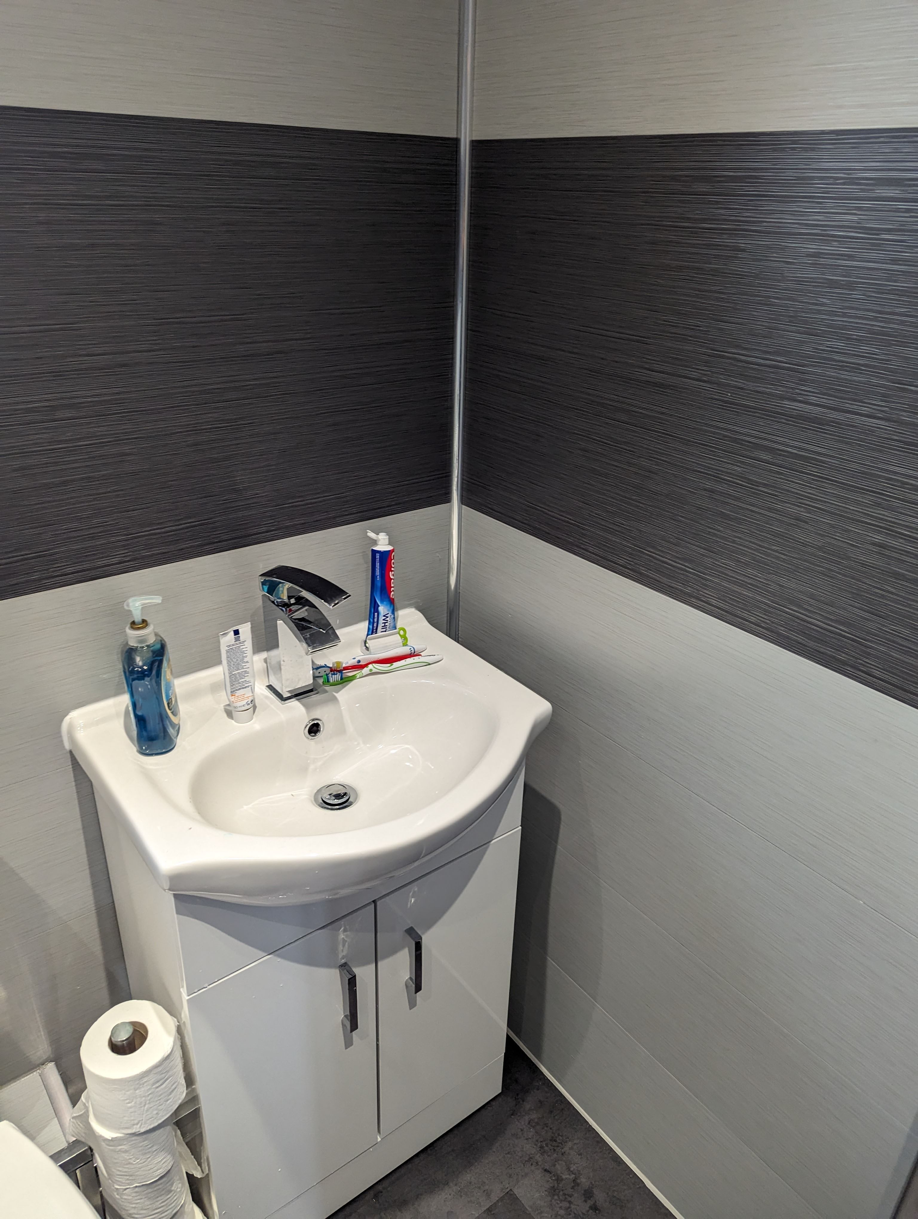 Bathroom installation 430 by Bathroom Adaptations