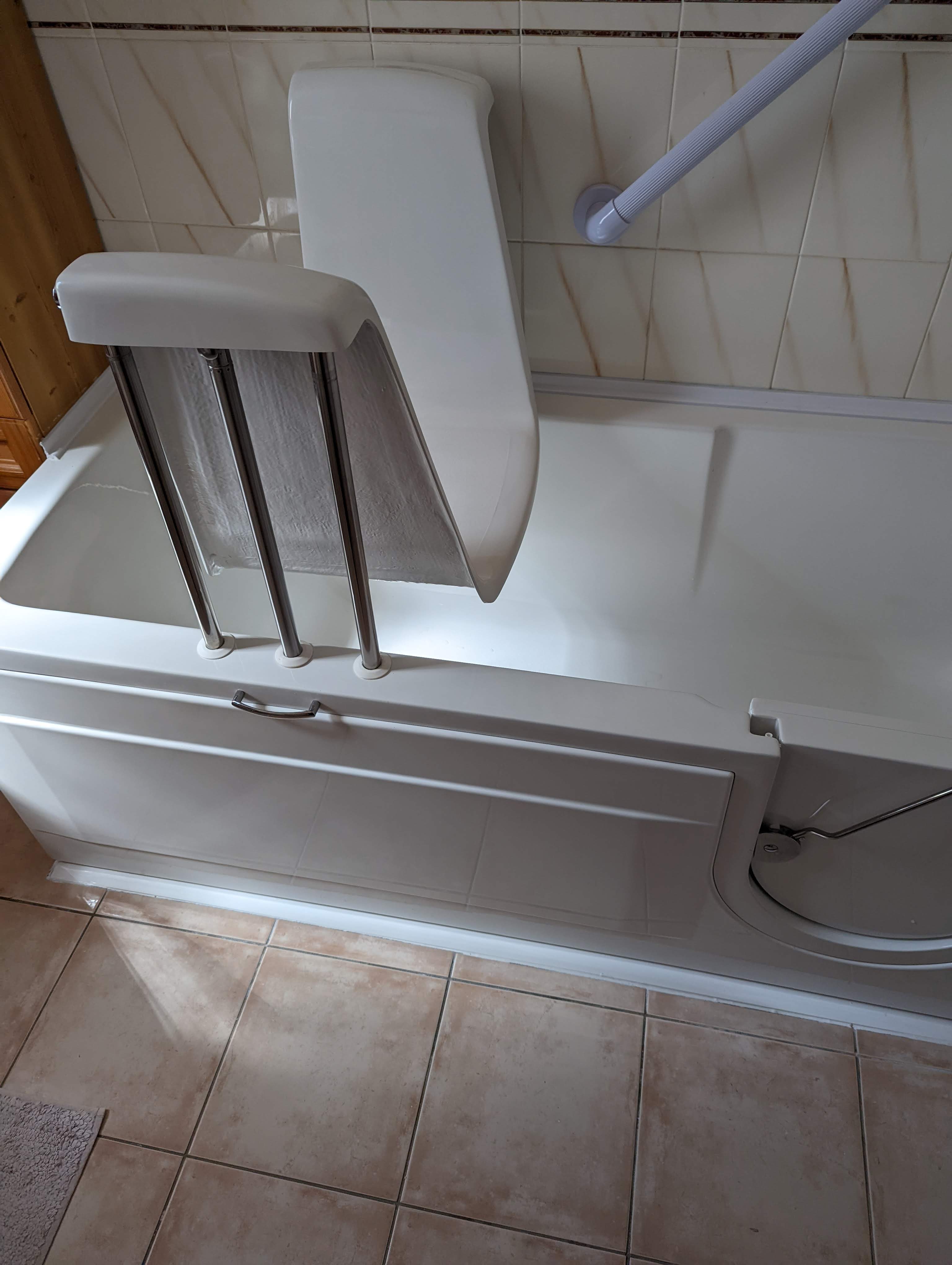 Bathroom installation 331 by Bathroom Adaptations