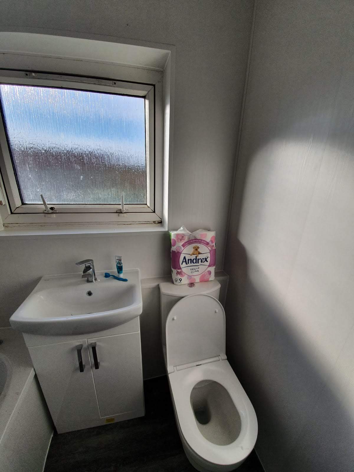 Bathroom installation 525 by Bathroom Adaptations